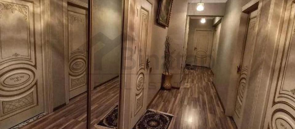 Yasamal parkinin yani, İnshaatchilar m/s yaxin 3 otaqli menzil satilir/115 kv.m. - 11