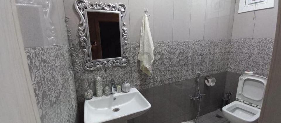 Yasamal parkinin yani, İnshaatchilar m/s yaxin 3 otaqli menzil satilir/115 kv.m. - 14