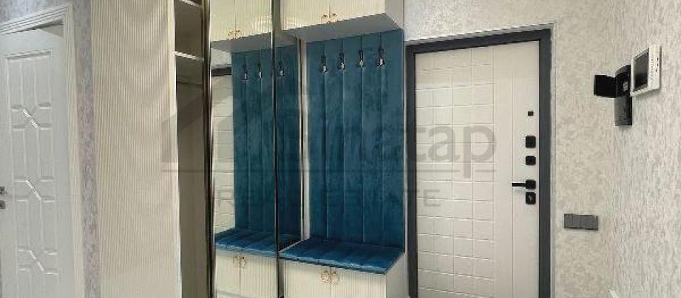 İnshaatchilar m/s yaninda 4 otaqli menzil satilir/136 kv.m. - 12