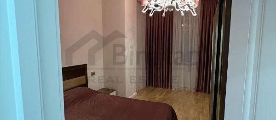 Tibb Universitetinin yaninda 4 otaqli menzil satilir/174 kv.m. - 7