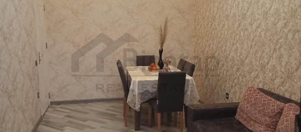 İnshaatchilar m/s, Qelebe Residence'de 2 otaqli menzil satilir/53 kv.m. - 2