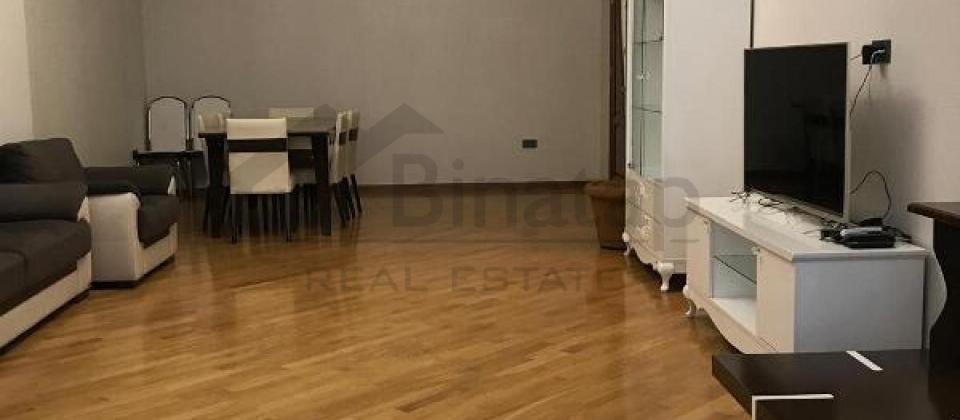 Hesen Eliyev kuchesi (İnqlab), 8 Noyabr m/s yaxin 5 otaqli menzil satilir/208 kv.m. - 5
