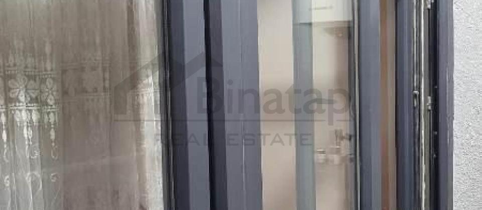 Azadliq prospekti, 28 May m/s yaninda 2 otaqli menzil satilir/40 kv.m. - 12