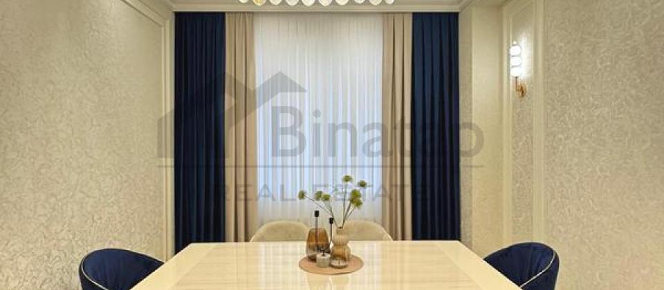 Babek prospekti, Xetai m/s yaxin 3 otaqli menzil satilir/135 kv.m. - 2