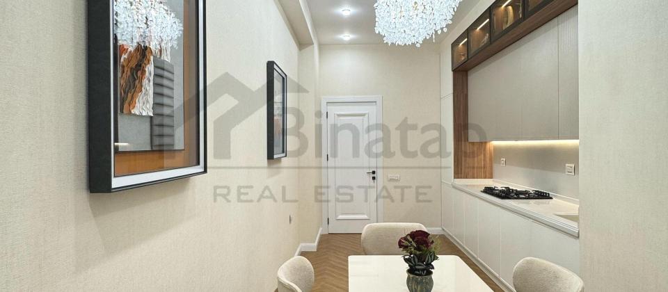 Keshle bazari, Neriman Nerimanov m/s yaxin mesafede 3 otaqli menzil satilir/120 kv.m. - 10