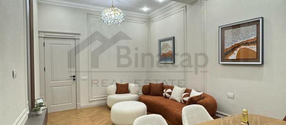 Keshle bazari, Neriman Nerimanov m/s yaxin mesafede 3 otaqli menzil satilir/82 kv.m. - 4