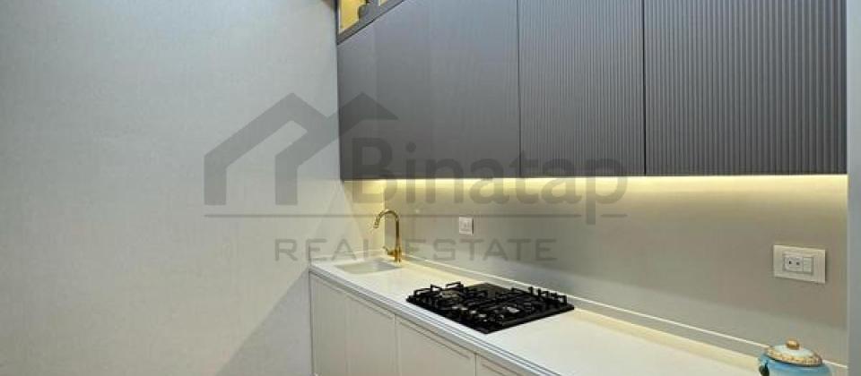 Keshle bazari, Neriman Nerimanov m/s yaxin mesafede 3 otaqli menzil satilir/82 kv.m. - 12