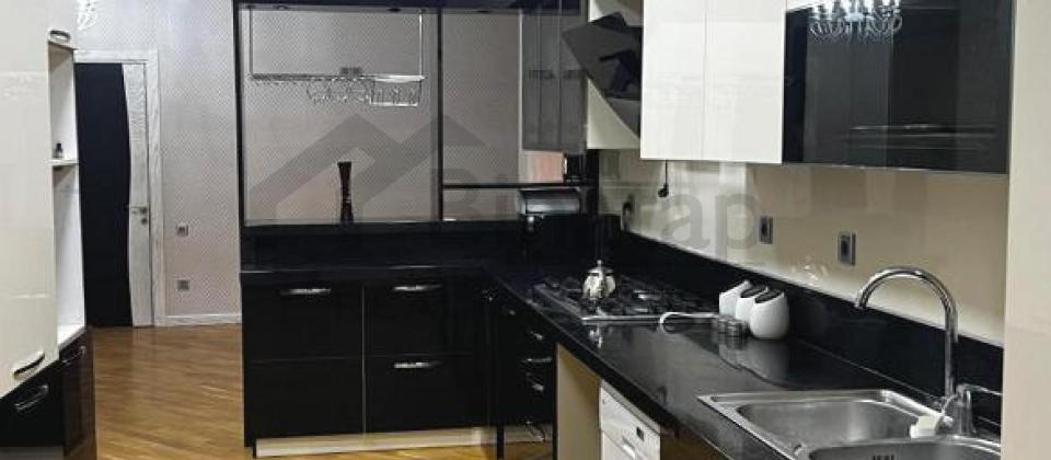 Olimpik Star ve Niaqara restoraninin yaninda 3 otaqli menzil satilir/140 kv.m. - 8