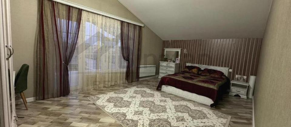 Merdekan qes., Teymur Quliyev sanatoriyasinin yaninda 7 otaqli bag evi satilir/388 kv.m. - 7