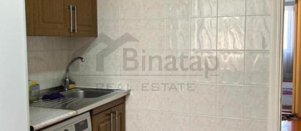 Memarliq ve İnshaat Universitetine yaxin 3 otaqli menzil satilir/61 kv.m. - 12