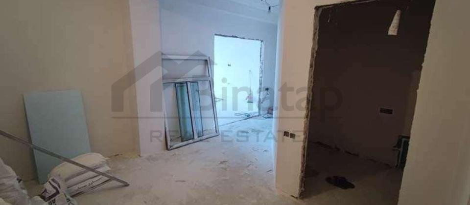 Zerdabi prospekti, 20 Yanvar ve İnshaatchilar m/s yaxin 3 otaqli menzil satilir/124 kv.m. - 15