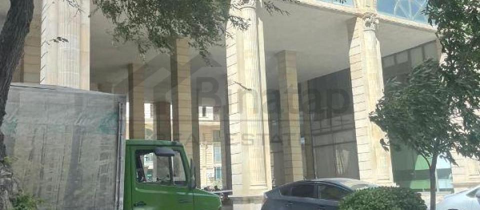 Port Baku Mall'un yani, Azinko İnshaatda 3 otaqli menzil satilir/202 kv.m. - 3