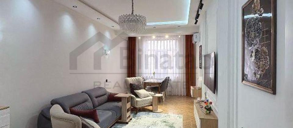 Niaqara restoraninin yaninda 2 otaqli yeni temirli menzil satilir/63 kv.m.