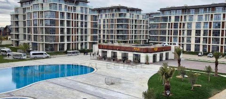 SEA BREEZE, POLO RESIDENCE