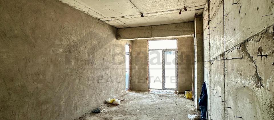 Bravo marketin yani, Xetai m/s, Bulvar ve Ag Shehere yaxin 2 otaqli menzil satilir/95 kv.m. - 2