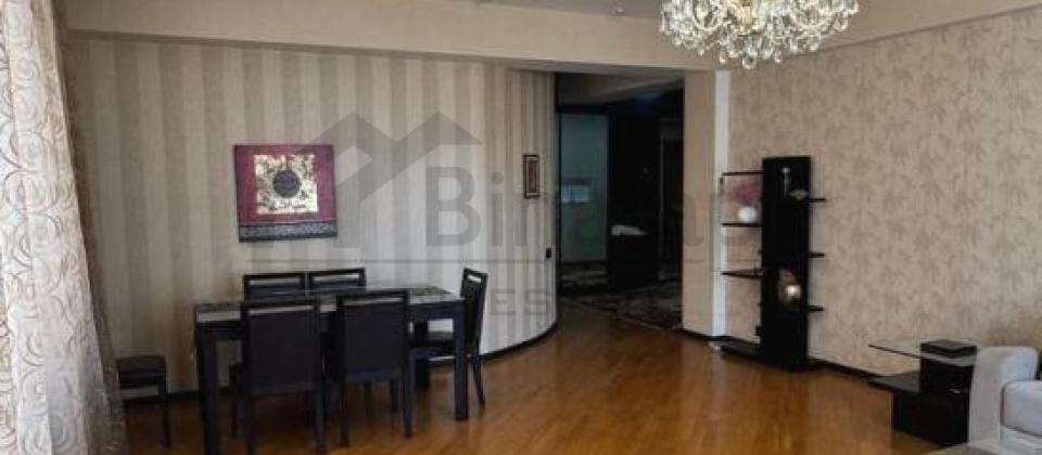 Elmler Akademiyasi m/s ve BDU yaxin 3 otaqlı menzil satilir/155 kv.m. - 8