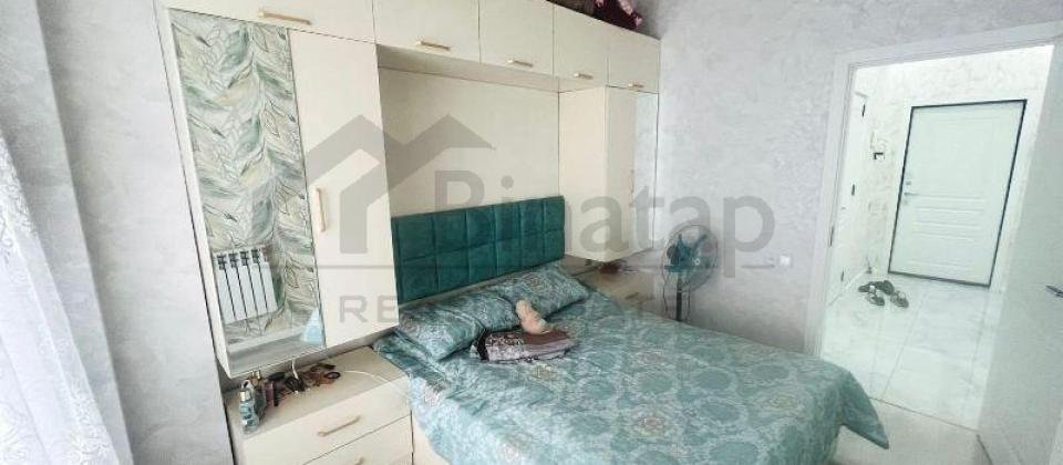 5ci mkrn, Memar Ecemi m/s yaninda 2 otaqli menzil satilir/60 kv.m. - 4