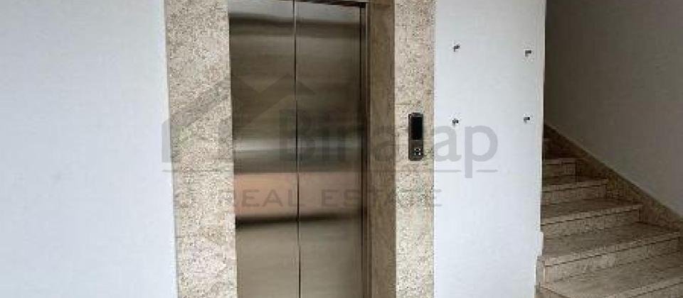 Qish parkinin yani, Nizami ve 28 May m/s yaxin 12 otaqli ofis icareye verilir/400 kv.m. - 4