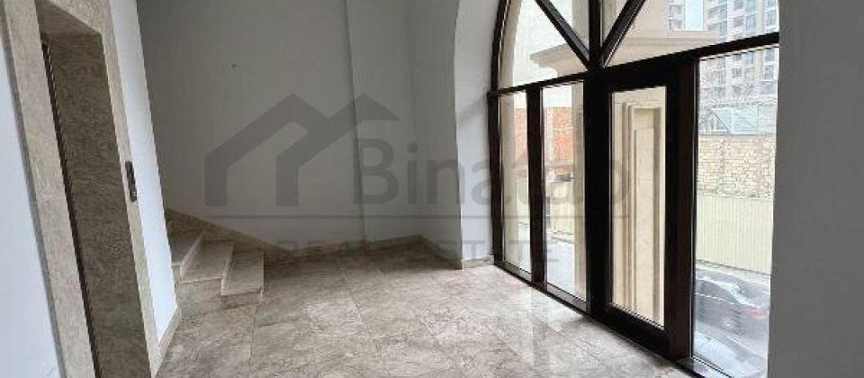 Qish parkinin yani, Nizami ve 28 May m/s yaxin 12 otaqli ofis icareye verilir/400 kv.m. - 6