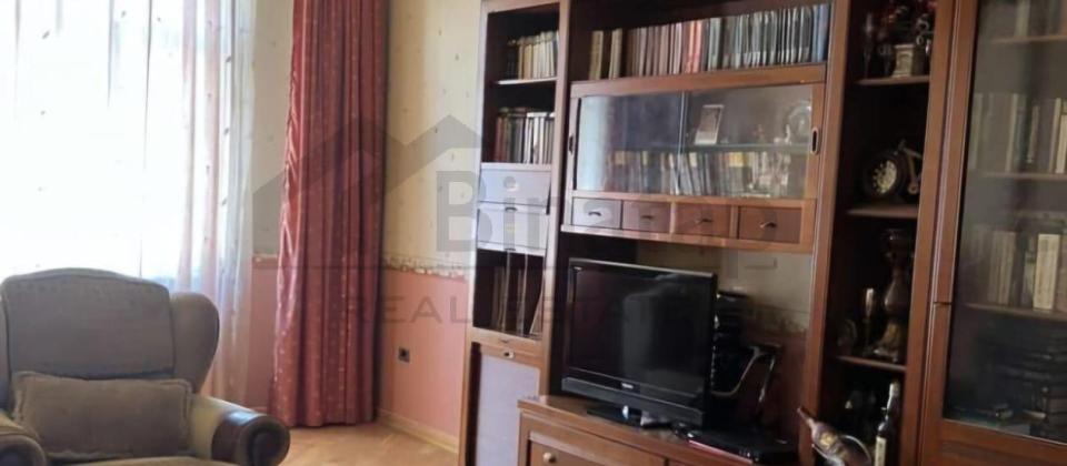 Satılır 4 otaqlı yeni tikili 245 m², 28 May m. - 10