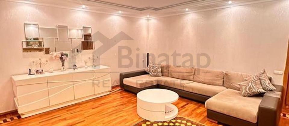 Parlament prospekti, 20 №li məktəbin arxasında 5 otaqlı mənzil satılır/85 kv.m. - 4