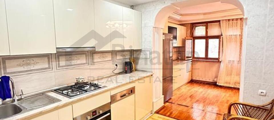 Parlament prospekti, 20 №li məktəbin arxasında 5 otaqlı mənzil satılır/85 kv.m. - 11