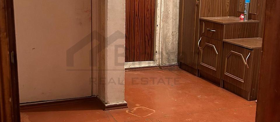 Satılır 3 otaqlı köhnə tikili 65 m², Bakıxanov q. - 5