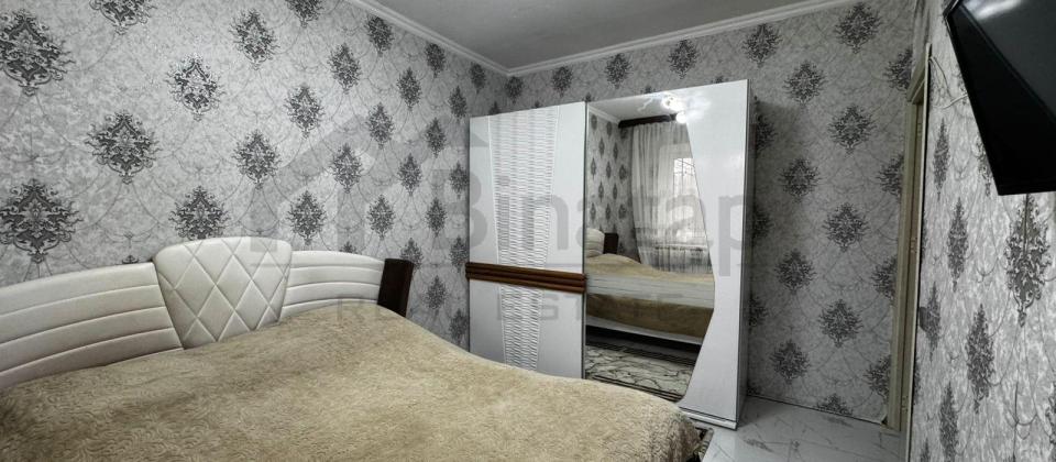 Satılır 3 otaqlı köhnə tikili 72 m², Bakıxanov q - 7