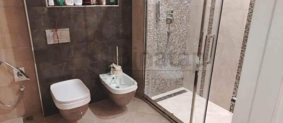 Yasamal parki ve Elmler Akademiyasi m/s yaxin 3 otaqli menzil satilir/137 kv.m. - 14