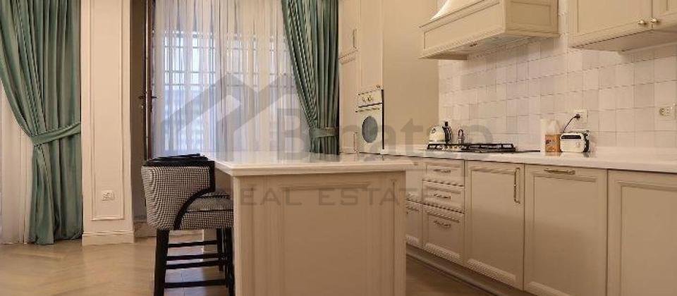 Hesen Eliyev kuchesi (İnqlab), 1№li Asan Xidmetin yaninda 3 otaqli menzil satilir/104 kv.m. - 2