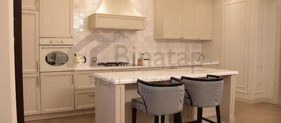 Hesen Eliyev kuchesi (İnqlab), 1№li Asan Xidmetin yaninda 3 otaqli menzil satilir/104 kv.m. - 6