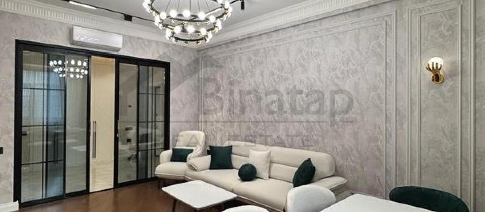 Elmler Akademiyasi m/s, Renessans Palace'da 2 otaqli menzil satilir/86 kv.m. - 4