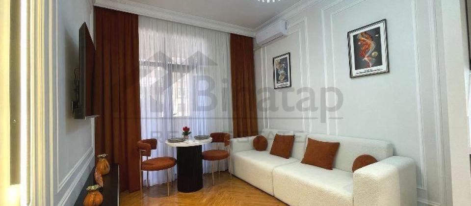 Tefekkur Universitetinin yani, Sherq bazarina yaxin 2 otaqli menzil satilir/49 kv.m. - 4