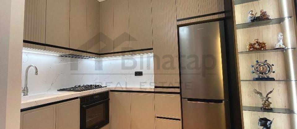 Tefekkur Universitetinin yani, Sherq bazarina yaxin 2 otaqli menzil satilir/49 kv.m. - 12