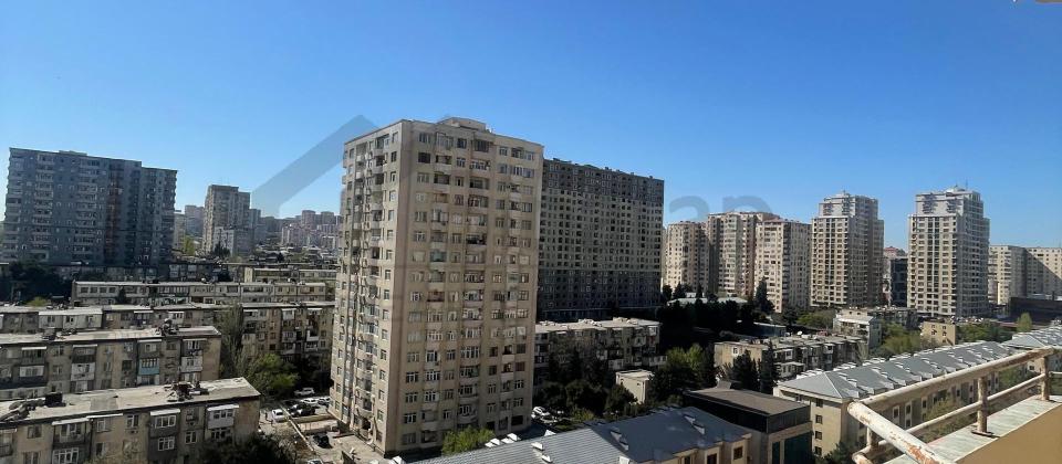 Satılır 2 otaqlı yeni tikili 80 m², İnşaatçılar m. - 15