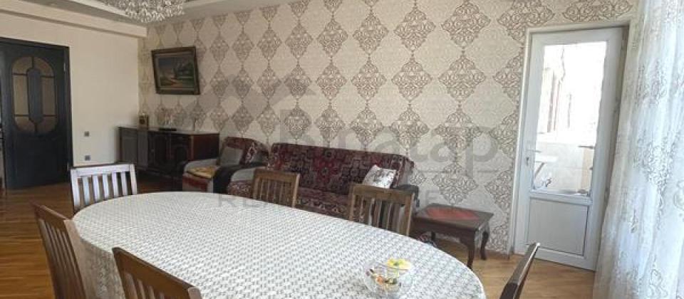 Ali Mehkemenin yani, Xetai m/s yaxin 3 otaqli menzil satilir/133.6 kv.m. - 2