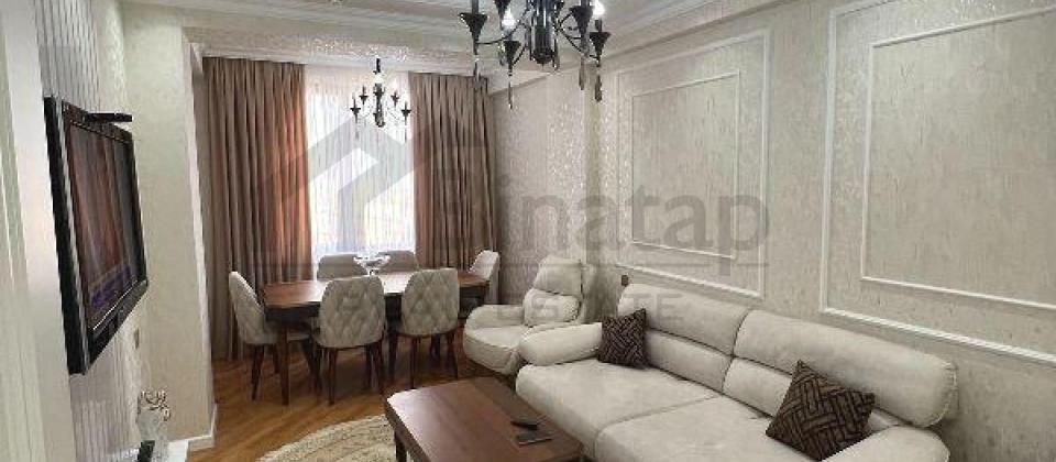 Badamdar, Gelin Qaya restoranina yaxin 3 otaqli menzil satilir/110 kv.m.