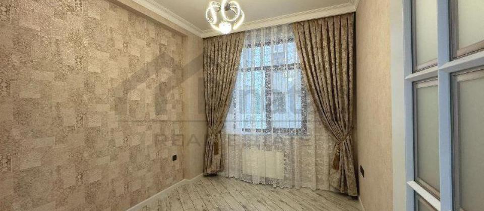 Huseyn Cavid prospekti, Elmler Akademiyasi m/s yaxin 3 otaqli menzil satilir/84 kv.m. - 3