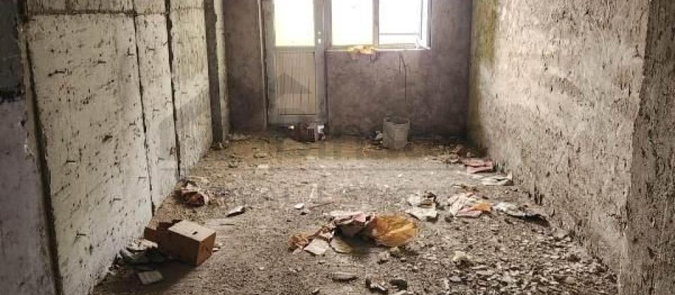 1№li Asan Xidmet ve Tibb Universitetinin yaninda 3 otaqli menzil satilir/163 kv.m. - 4