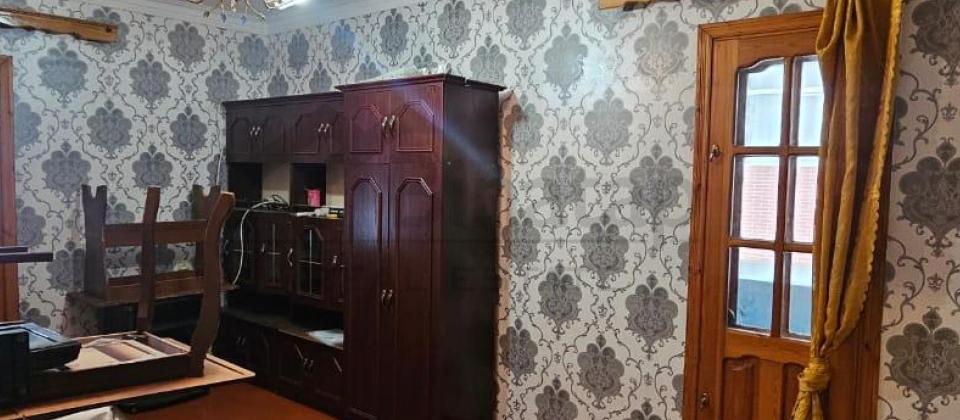 Satılır 2 otaqlı köhnə tikili 44 m², 8 Noyabr m - 3