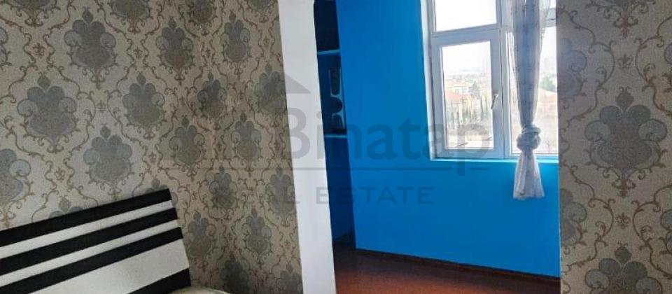 Satılır 2 otaqlı köhnə tikili 44 m², 8 Noyabr m - 4