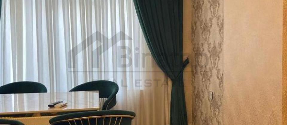 Metropark t/m ve Nerimanov m/s yaninda 2 otaqli menzil satilir/73 kv.m. - 2