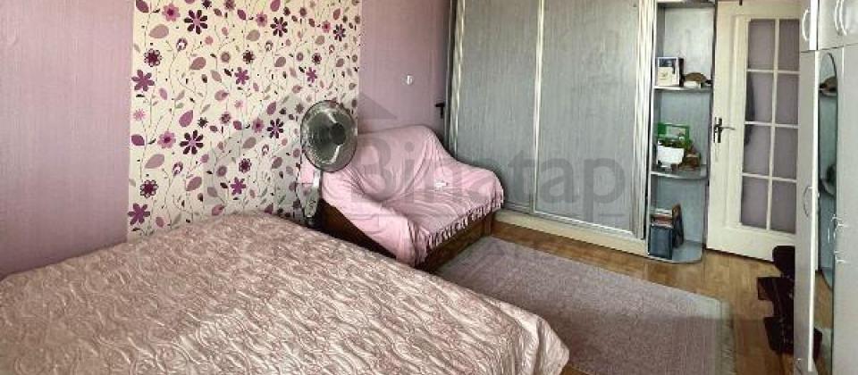 4 otaqli menzil satilir/100 kv.m., Azadliq Prospekti m/s yaxindir - 6