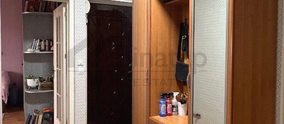 4 otaqli menzil satilir/100 kv.m., Azadliq Prospekti m/s yaxindir - 10