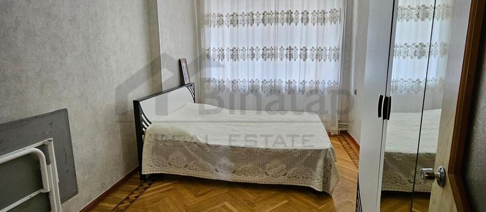 Kirayə verilir 3 otaqlı köhnə tikili, Elmlər m. - 5