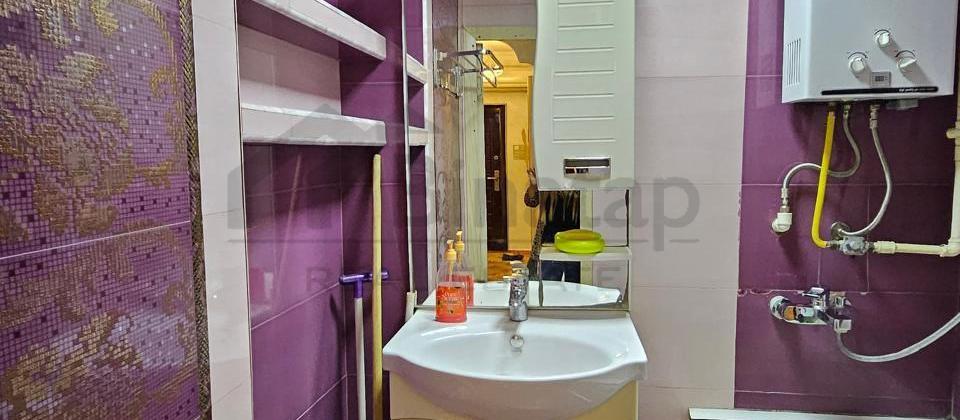 Kirayə verilir 3 otaqlı köhnə tikili, Elmlər m. - 12