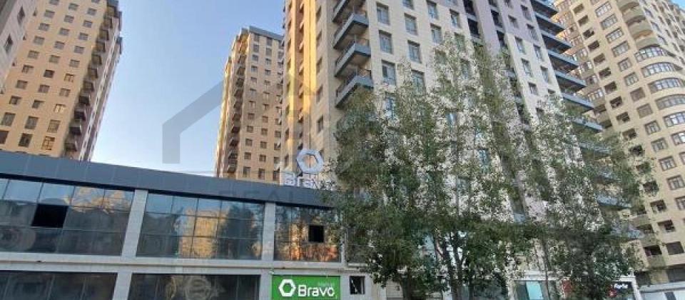 4 otaqli menzil satilir, 158 kv.m./Azadliq prospekti, Nesimi bazarinin yaninda yerleshir