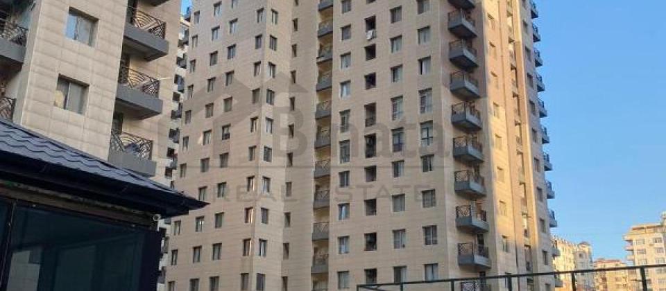 4 otaqli menzil satilir, 158 kv.m./Azadliq prospekti, Nesimi bazarinin yaninda yerleshir - 3