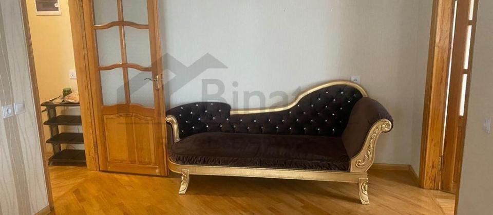 Kirayə verilir 2 otaqlı köhnə tikili 48 m², Elmlər Akademiyası m.