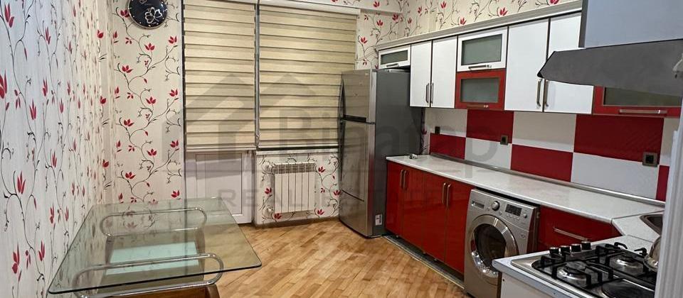 Yasamalda Məhəmməd Xiyabanidə  MƏNZİL SATILIR !!!! - 7